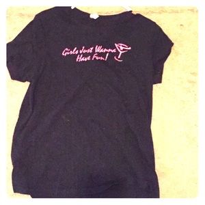 Bella black t shirt